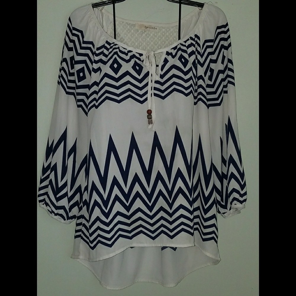 Rewind hi-lo flowy top